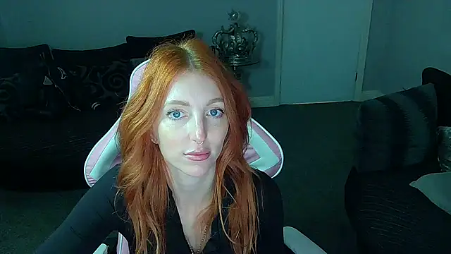 Red firesquirt online show from 17, 3, 2025