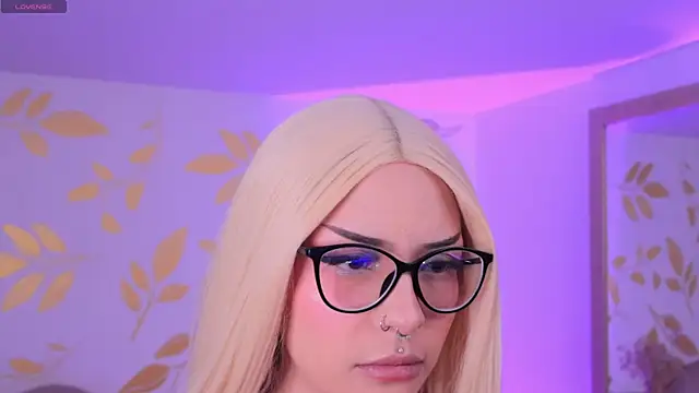 Snapshot of Misselektra__ chatting on 15, 9, 2025 Misselektra   online show from 15, 9, 2025