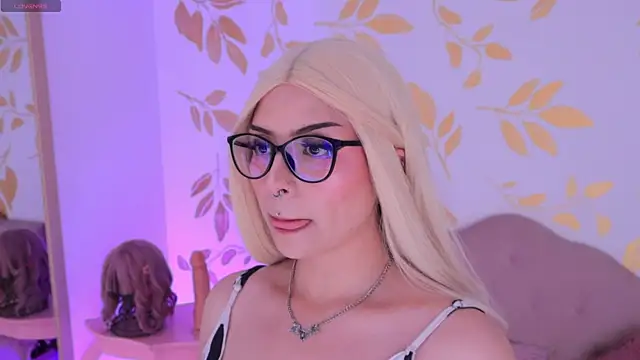 Snapshot of Misselektra__ chatting on 19, 9, 2025 Misselektra   online show from 19, 9, 2025