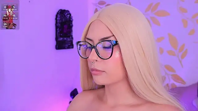 Snapshot of Misselektra__ chatting on 23, 10, 2025 Misselektra   online show from 23, 10, 2025
