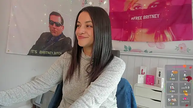 LovelyAzucena online show from 13, 11, 2025