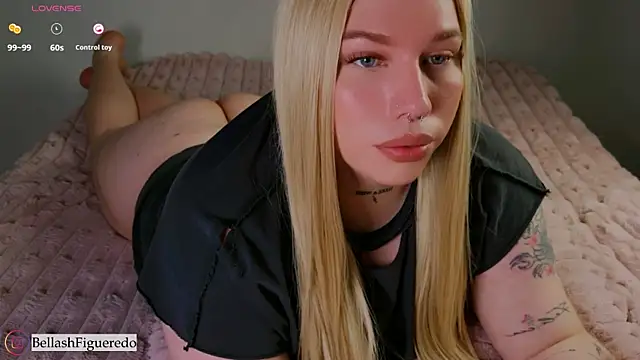 Snapshot of IsabellaFigueredo__ chatting on 6, 2, 2026 IsabellaFigueredo online show from 6, 2, 2026