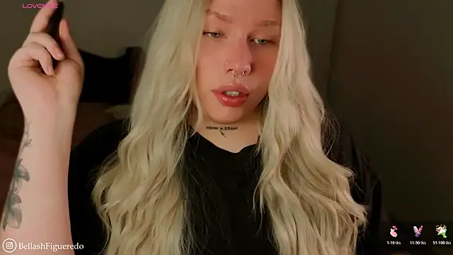 Snapshot of IsabellaFigueredo__ chatting on 27, 3, 2026 IsabellaFigueredo online show from 27, 3, 2026