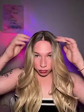 Snapshot of IsabellaFigueredo__ chatting on 13, 5, 2026 IsabellaFigueredo online show from 13, 5, 2026
