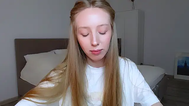 Luna insniity online show from 3, 1, 2025