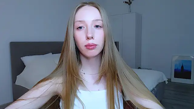 Luna insniity online show from 28, 1, 2025