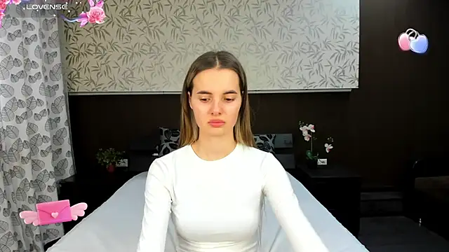 Donna Evans online show from 4, 12, 2024