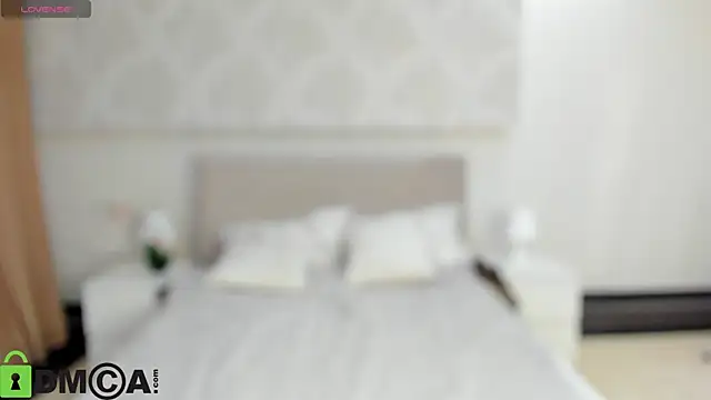 Snapshot of Donna_Evans chatting on 13, 11, 2025 Donna Evans online show from 13, 11, 2025