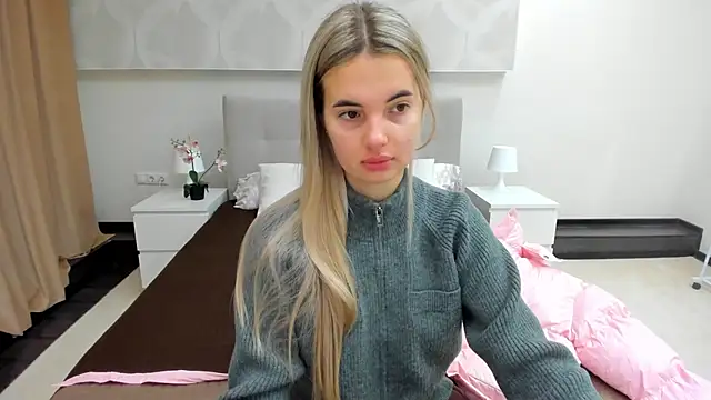 Snapshot of Donna_Evans chatting on 20, 11, 2025 Donna Evans online show from 20, 11, 2025