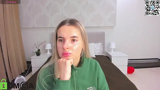 Snapshot of Donna_Evans chatting on 11, 2, 2026 Donna Evans online show from 11, 2, 2026