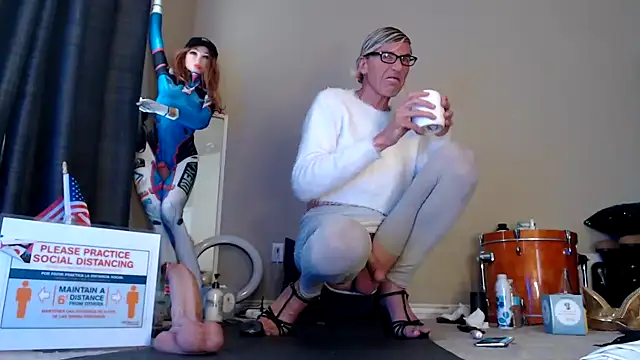 Taylorsexbot online show from 3, 3, 2025