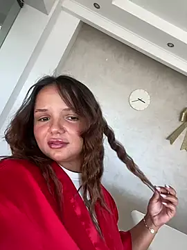 Snapshot of CelesteBailey chatting on 8, 3, 2025 CelesteBailey online show from 8, 3, 2025