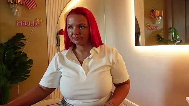 Snapshot of CelesteBailey chatting on 16, 5, 2026 CelesteBailey online show from 16, 5, 2026