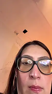 NiickyJones online show from 4, 7, 2026