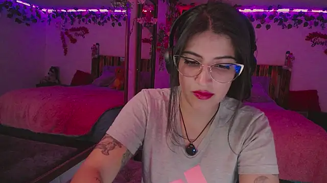 azahar  ziiz online show from 12, 11, 2025