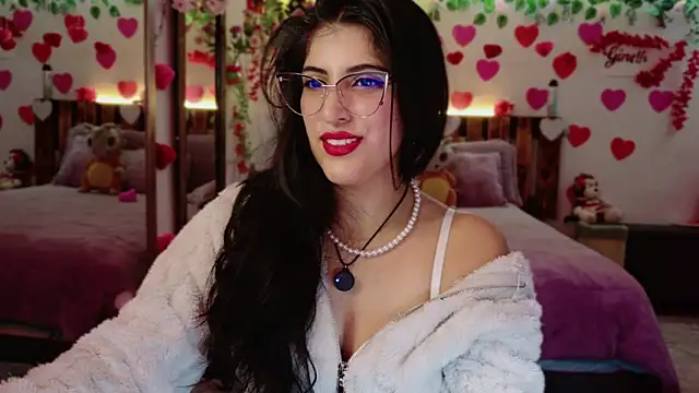 azahar  ziiz online show from 11, 2, 2026