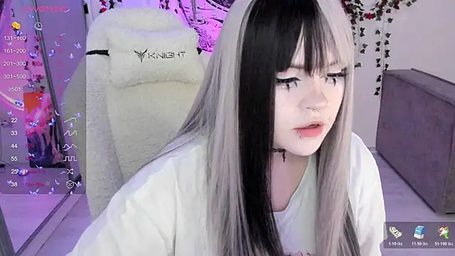 SelenaCute online show from 3, 11, 2025