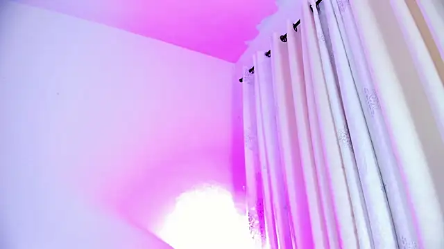 Abby  colins online show from 17, 12, 2024