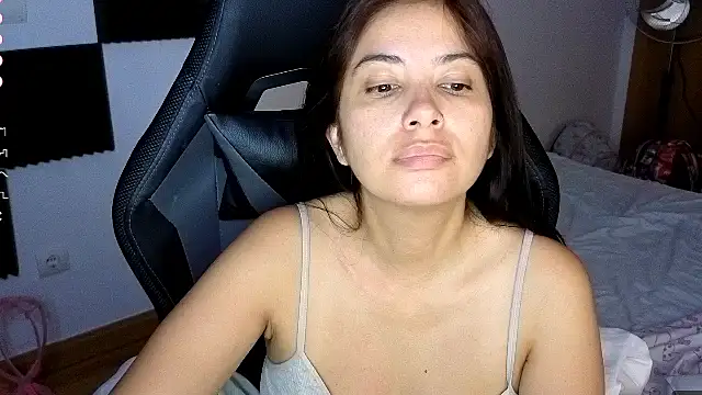 AnnaQueen online show from 28, 7, 2026