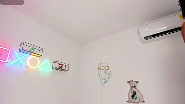 eileen tanihara online show from 26, 2, 2026