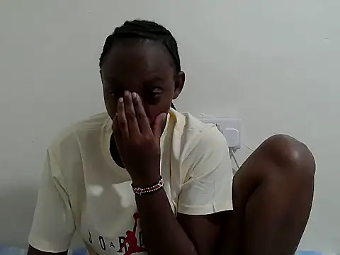Snapshot of lizbela1 chatting on 4, 8, 2026 lizbela1 online show from 4, 8, 2026