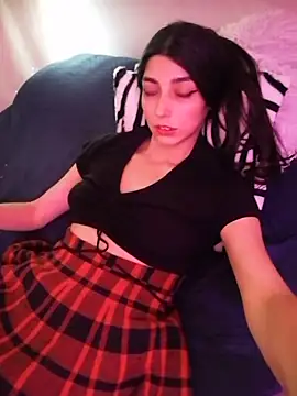 Snapshot of Felicia_smok3 chatting on 10, 12, 2024 Felicia smok3 online show from 10, 12, 2024