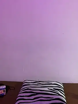 Snapshot of Felicia_smok3 chatting on 9, 3, 2025 Felicia smok3 online show from 9, 3, 2025