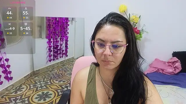 Snapshot of lovely_trix chatting on 16, 9, 2025 lovely trix online show from 16, 9, 2025