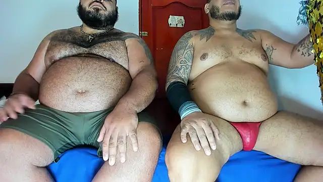 Latino bigcock online show from 28, 4, 2026