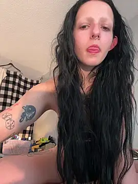 Snapshot of bestorbetter chatting on 4, 3, 2025 bestorbetter online show from 4, 3, 2025