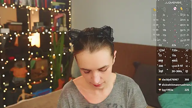 Snapshot of bananya_kitty chatting on 17, 3, 2026 bananya kitty online show from 17, 3, 2026