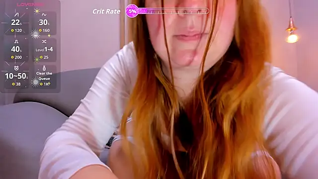 Snapshot of tinaclark_ chatting on 12, 9, 2025 tinaclark  online show from 12, 9, 2025