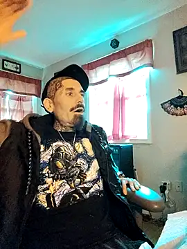 RoosterWabbit online show from 2, 5, 2026