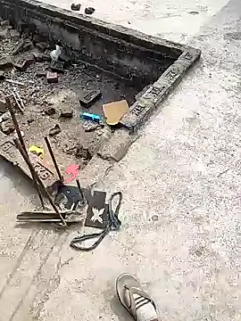 COUPLLE VILLAGE online show from 3, 1, 2025