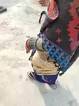 COUPLLE VILLAGE online show from 11, 1, 2025