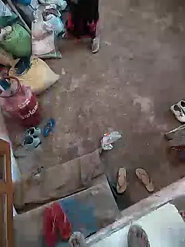 COUPLLE VILLAGE online show from 4, 2, 2025