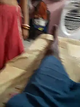 COUPLLE VILLAGE online show from 16, 10, 2025