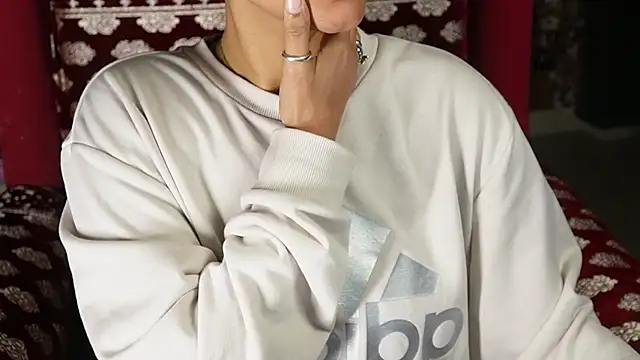 -AyeshaSinghania- online show from 13, 2, 2025