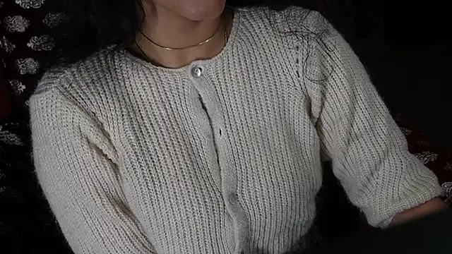 -AyeshaSinghania- online show from 17, 2, 2025