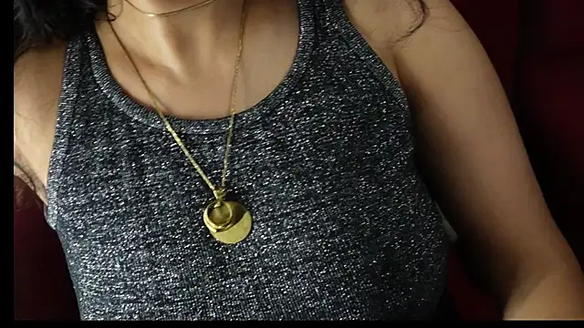 -AyeshaSinghania- online show from 12, 3, 2025