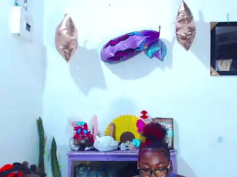 Snapshot of The_wickles_4443 chatting on 10, 2, 2025 The wickles 4443 online show from 10, 2, 2025