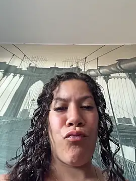 Bigbuttbrooklynn online show from 28, 4, 2026
