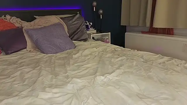 VictoriaLaFleur online show from 17, 7, 2026