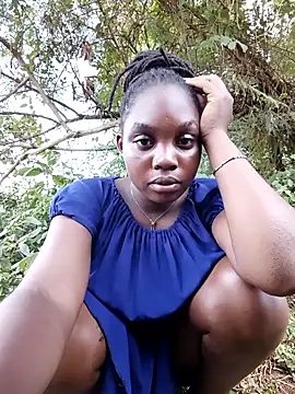 Snapshot of booty_big chatting on 12, 9, 2025 booty big online show from 12, 9, 2025