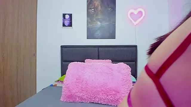 leon-katherine online show from 21, 3, 2026