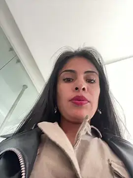 Astrid-- online show from 28, 4, 2026