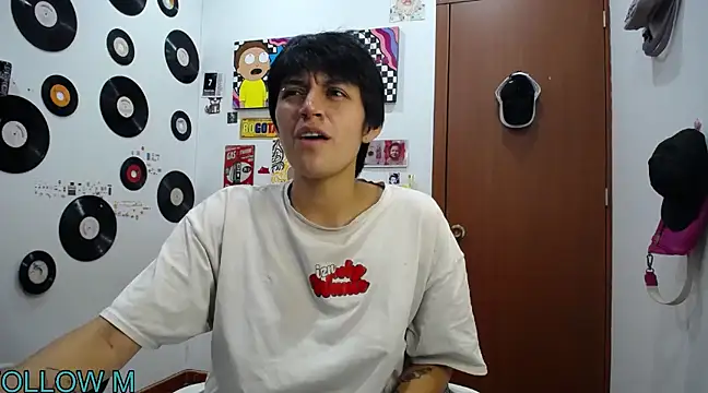 9 Fernanda 9 online show from 15, 2, 2025