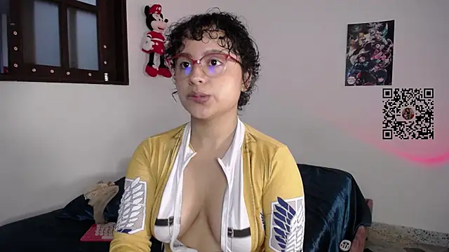 Snapshot of lou_cute chatting on 20, 11, 2025 lou cute online show from 20, 11, 2025