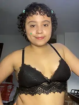 lou cute online show from 12, 5, 2026