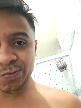 Snapshot of Timyboys24 chatting on 5, 11, 2025 Timyboys24 online show from 5, 11, 2025